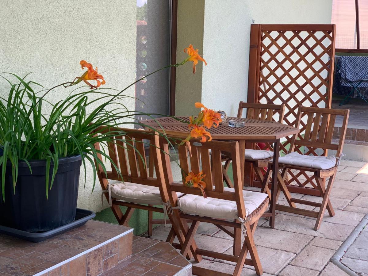Apartmány ZELENÝ DOM Podhájska Esterno foto