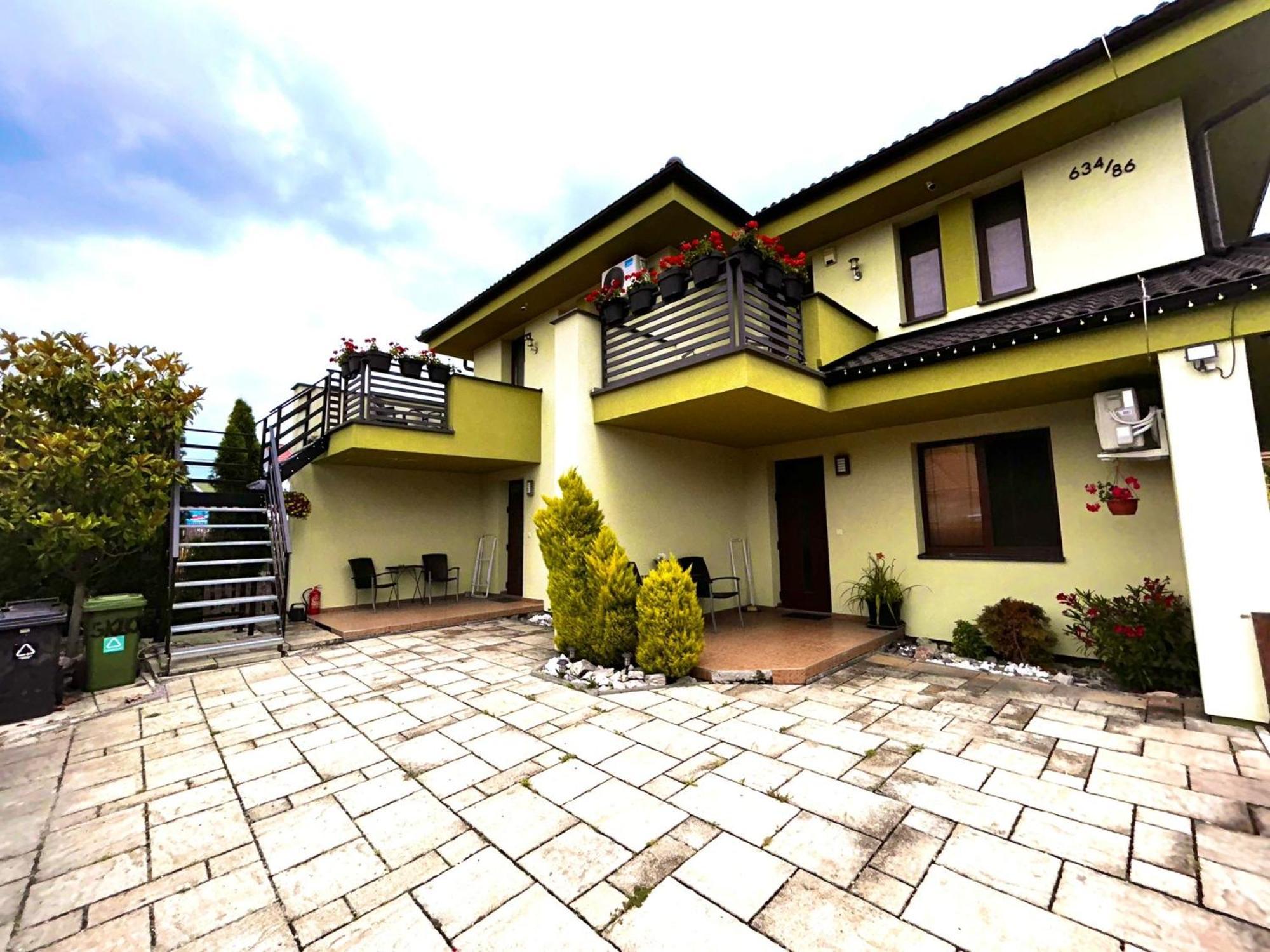 Apartmány ZELENÝ DOM Podhájska Esterno foto